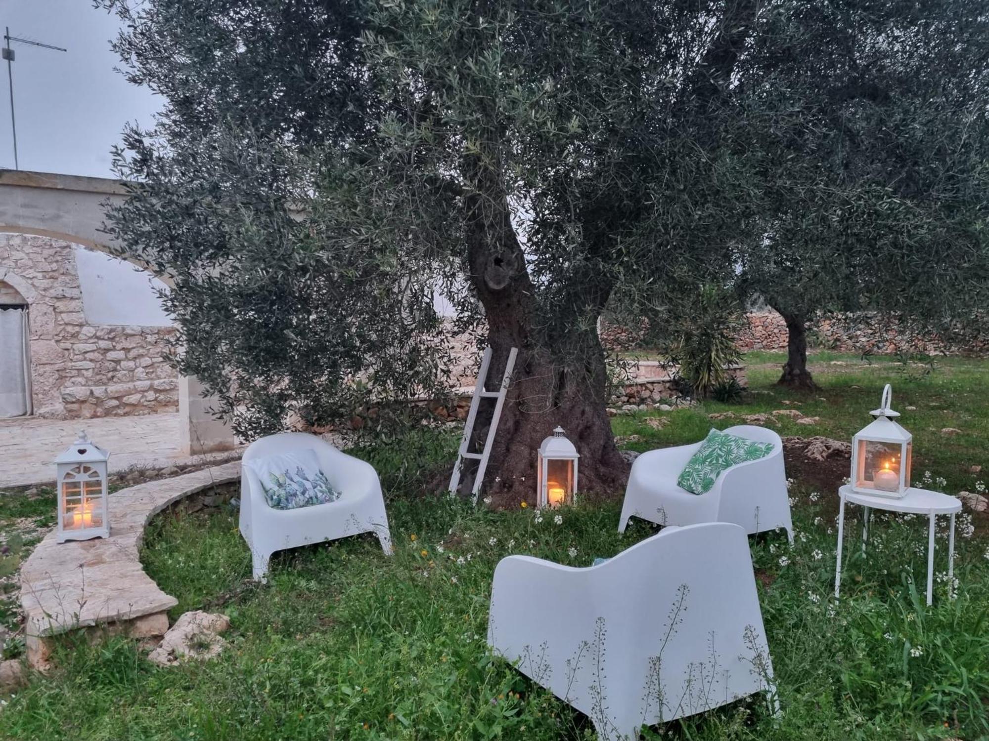 Trulli Di Spinaruta Bed & Breakfast Grottaglie Eksteriør bilde